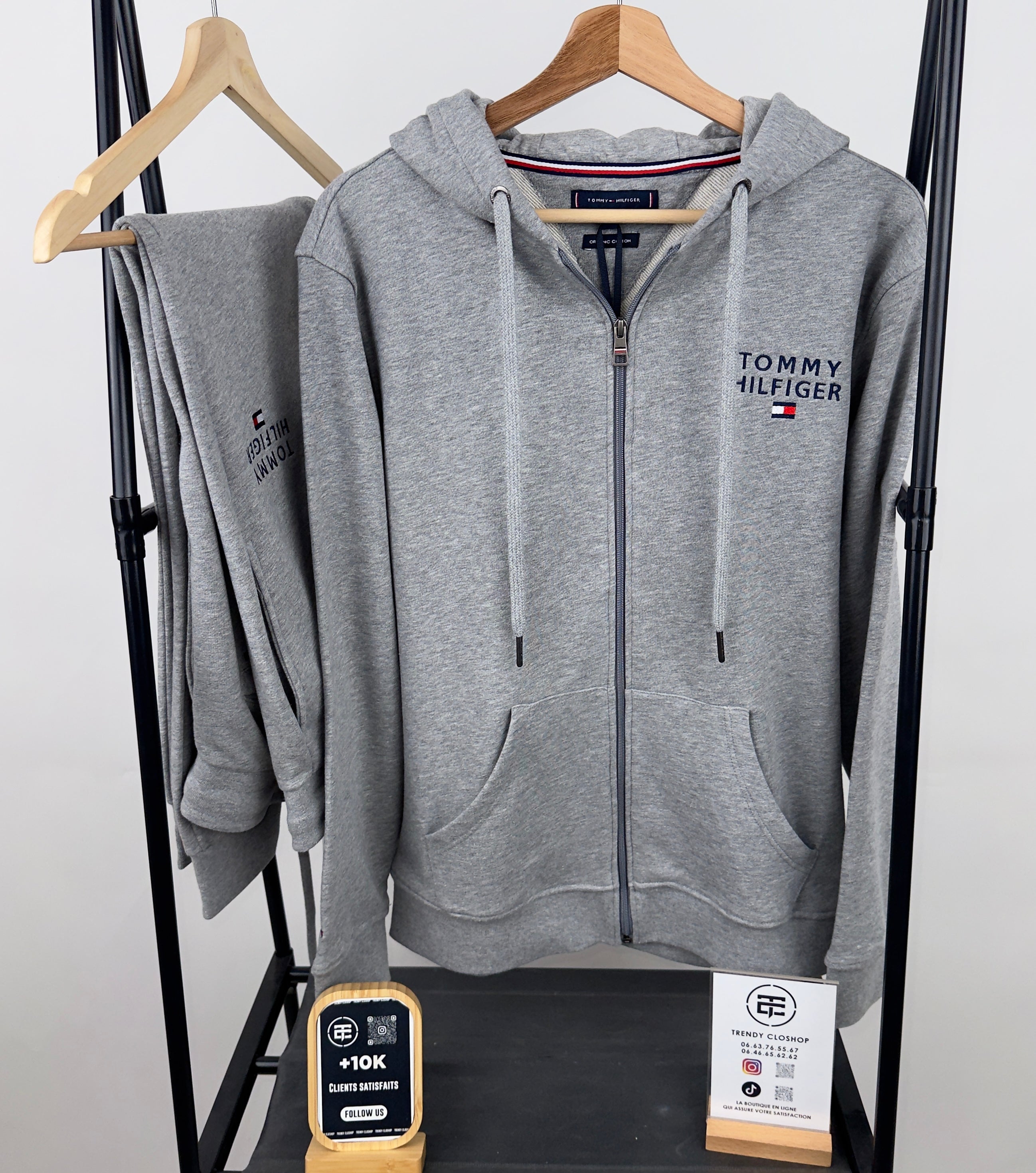 Ensemble Tommy Hilfiger ( Sweat à capuche + Pantalon )